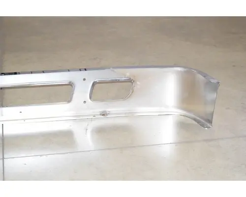 INTERNATIONAL WorkStar Bumper Assembly, Front