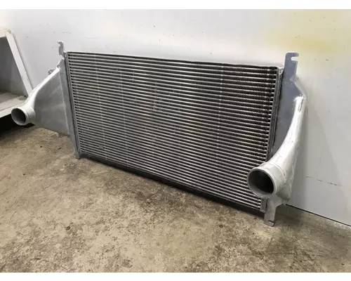INTERNATIONAL WorkStar Charge Air Cooler (ATAAC)
