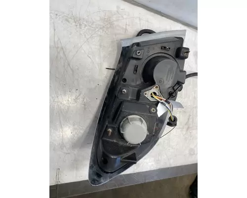INTERNATIONAL WorkStar Headlamp Assembly