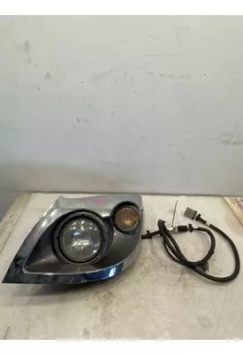 INTERNATIONAL WorkStar Headlight