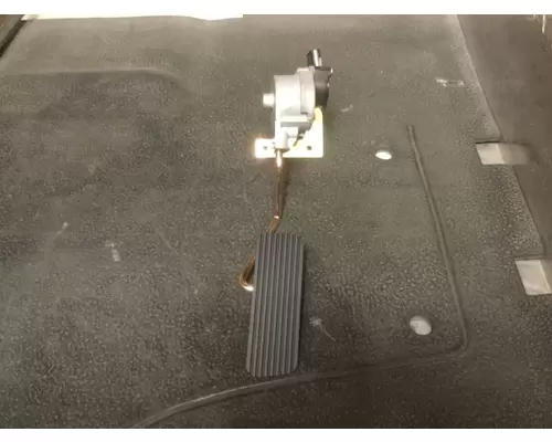 INTERNATIONAL  Accelerator Parts