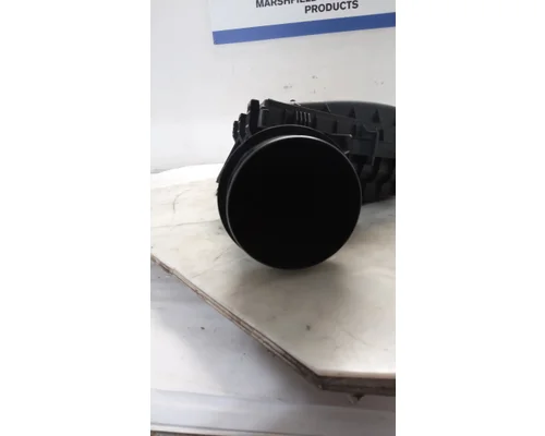 INTERNATIONAL  Air Cleaner