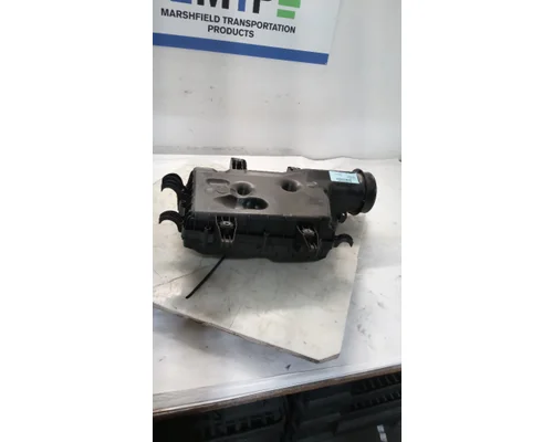 INTERNATIONAL  Air Cleaner