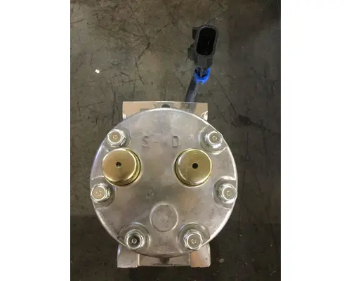 INTERNATIONAL  Air Conditioner Compressor