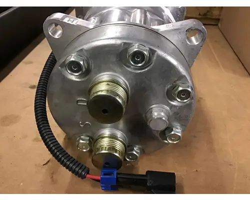 INTERNATIONAL  Air Conditioner Compressor