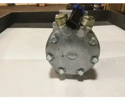 INTERNATIONAL  Air Conditioner Compressor
