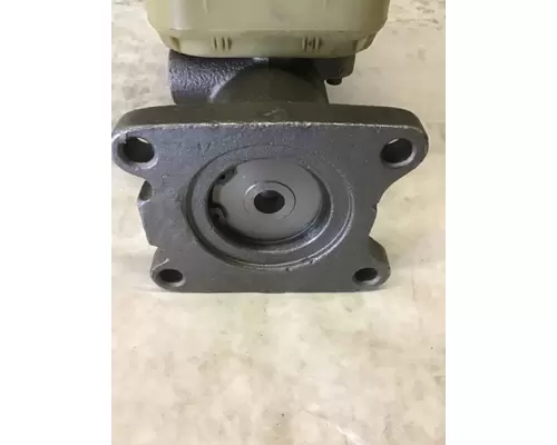 INTERNATIONAL  Brake Master Cylinder