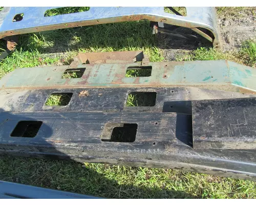 INTERNATIONAL  Bumper Assembly, Front