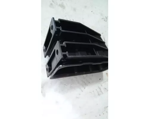 INTERNATIONAL  Bumper Bracket, Front