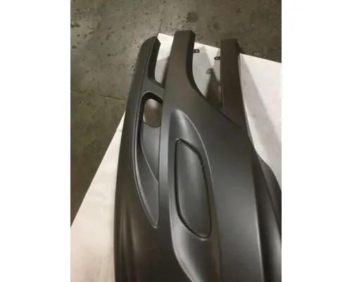 INTERNATIONAL  Bumper End Cap