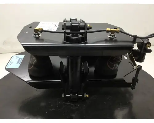 INTERNATIONAL  Cab Air Ride