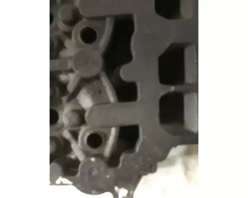 INTERNATIONAL  Cylinder Head