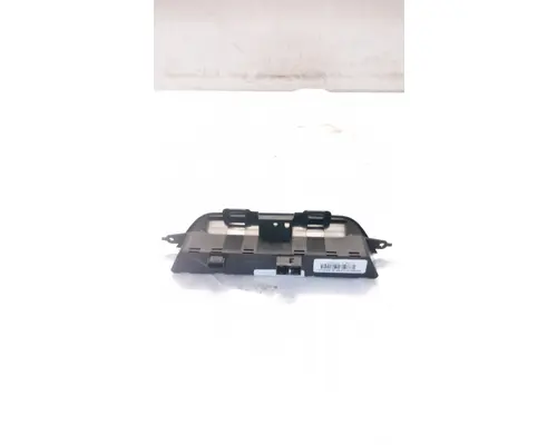 INTERNATIONAL  Dash  Console Switch