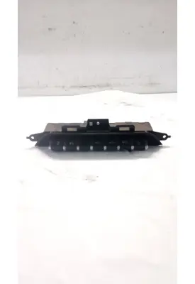 INTERNATIONAL  Dash / Console Switch