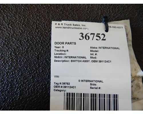 INTERNATIONAL  Dash  Console Switch