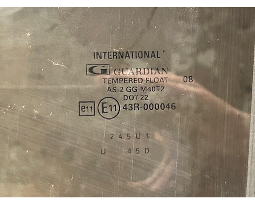 INTERNATIONAL  Door Glass, Front
