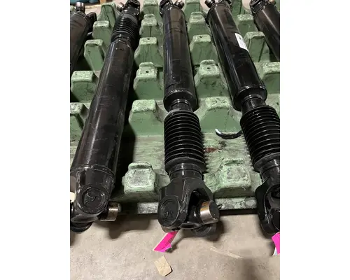 INTERNATIONAL  Drive Shaft, Front