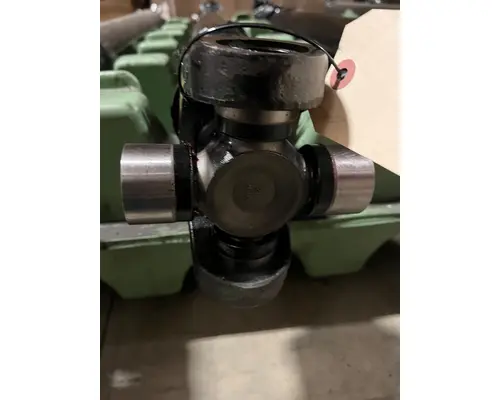 INTERNATIONAL  Drive Shaft, Front
