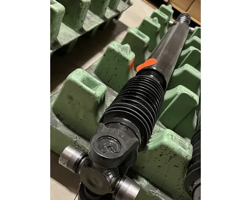 INTERNATIONAL  Drive Shaft, Front