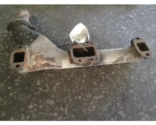 INTERNATIONAL  EXHAUST MANIFOLD