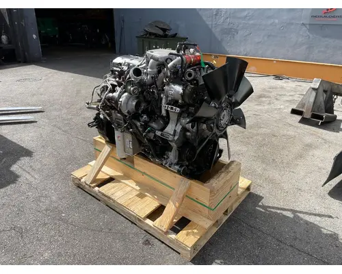 INTERNATIONAL  Engine Assembly