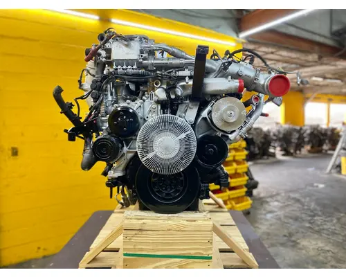 INTERNATIONAL  Engine Assembly