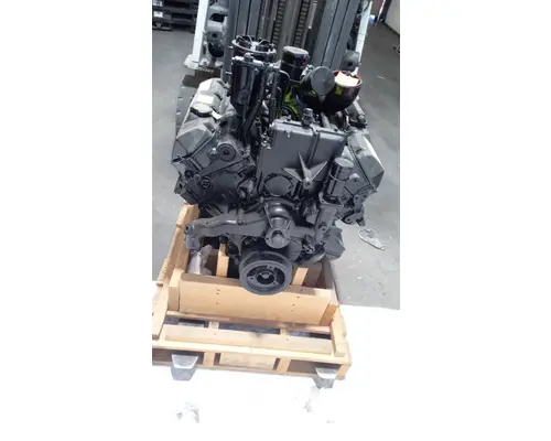 INTERNATIONAL  Engine Assembly