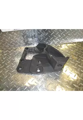 INTERNATIONAL  Engine Mounts