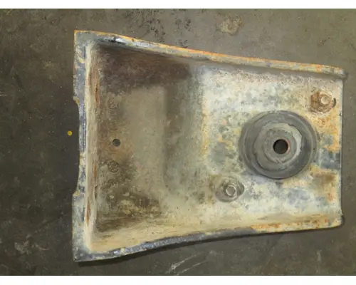 INTERNATIONAL  Engine Mounts