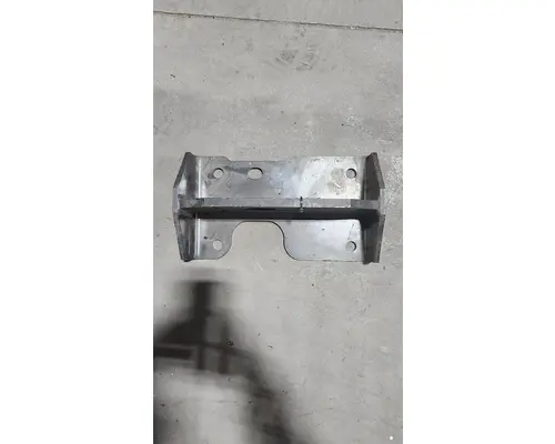 INTERNATIONAL  Engine Mounts