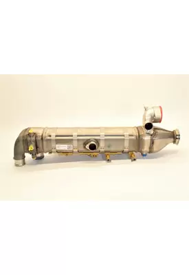 INTERNATIONAL  Engine Oil Cooler