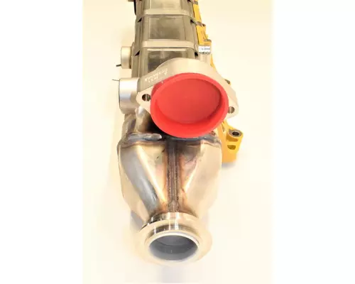 INTERNATIONAL  Engine Oil Cooler