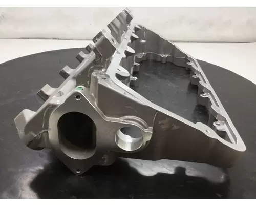 INTERNATIONAL  Engine Oil Cooler