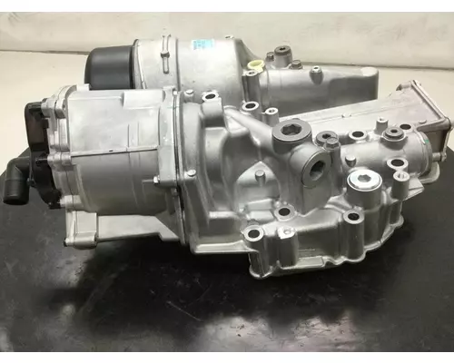 INTERNATIONAL  Engine Oil Cooler