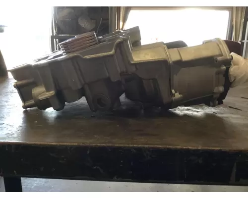 INTERNATIONAL  Engine Oil Cooler