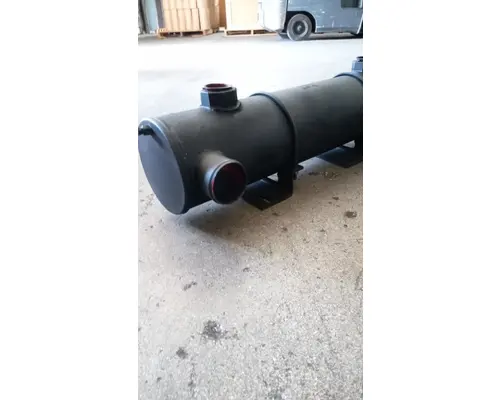 INTERNATIONAL  Engine Oil Cooler
