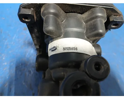 INTERNATIONAL  Engine Parts, Misc.