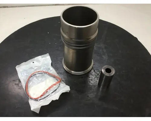 INTERNATIONAL  Engine Parts, Misc.