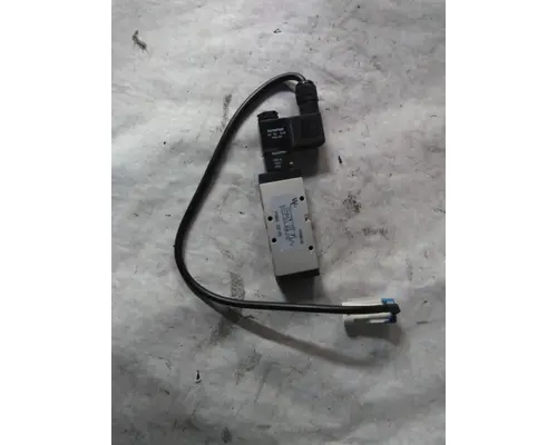 INTERNATIONAL  Engine Parts, Misc.