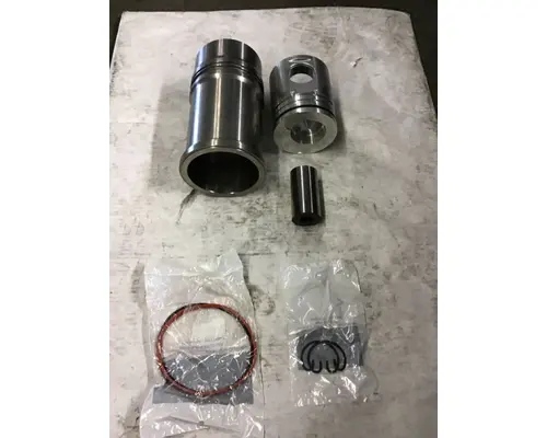 INTERNATIONAL  Engine Parts, Misc.