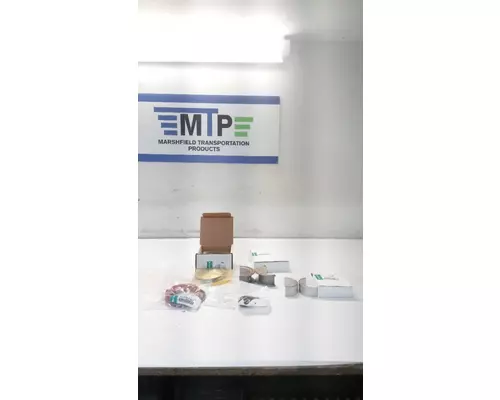 INTERNATIONAL  Engine Reman Kit