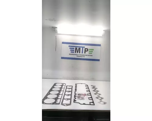 INTERNATIONAL  Engine Reman Kit