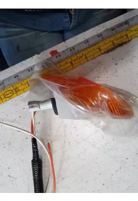 INTERNATIONAL  Front Lamp (Turn Signal)