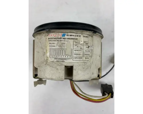 INTERNATIONAL  GAUGE - SPEEDOMETER