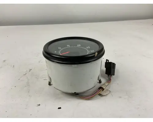 INTERNATIONAL  GAUGE - TACHOMETER