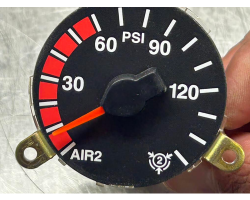 INTERNATIONAL  Gauges (all)