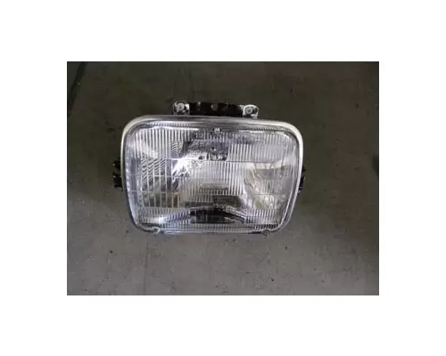 INTERNATIONAL  Headlamp Assembly