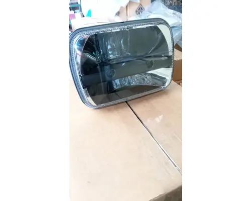 INTERNATIONAL  Headlamp Assembly