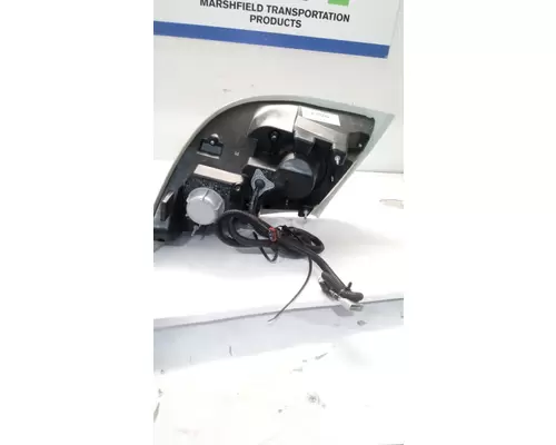INTERNATIONAL  Headlamp Assembly