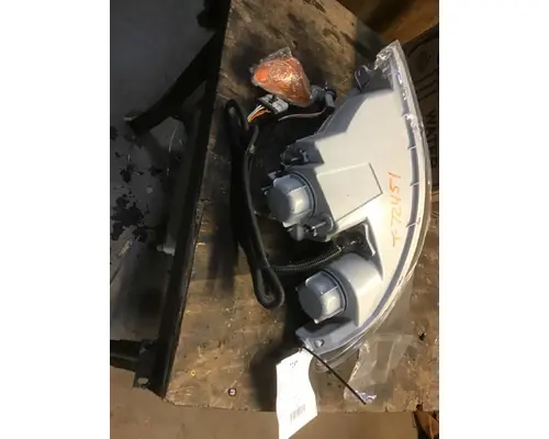 INTERNATIONAL  Headlamp Assembly